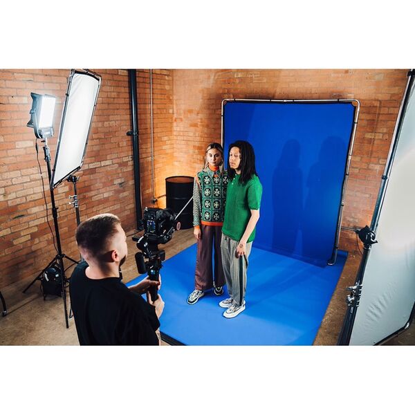 Manfrotto EzyFrame Hintergrund 2 m x 2,3 m  Chromakey Blau