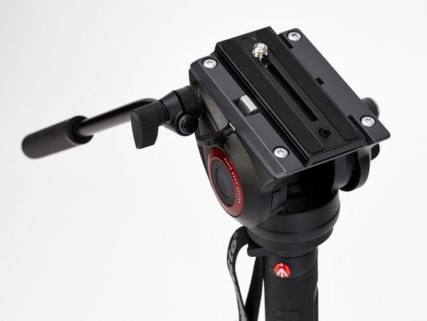 Manfrotto XPRO Einbeinstativ mit Fluidneiger 
