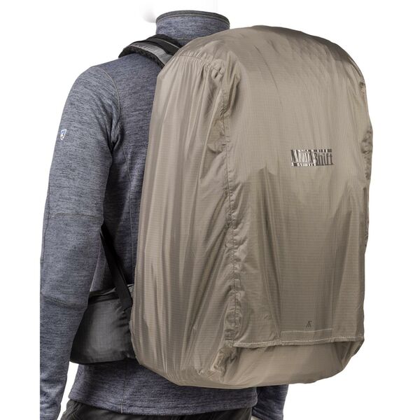 Think Tank BackLight  Elite 45L storm grey