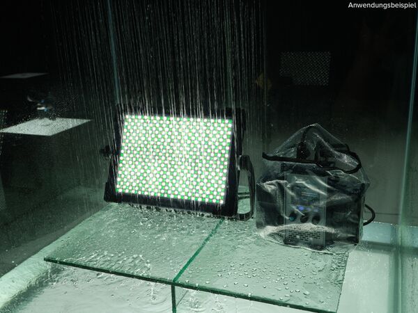 Nanlite AS-RCC-AL Regenabdeckung für Steuereinheit der Flächenleuchten Alien 150C und 300C. Mit Aufbewahrungstasche. 