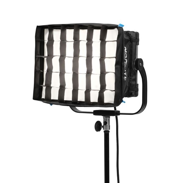 Nanlite SB-AL150 Pop-up-Softbox für Flächenleuchte Alien 150C. Mit Standard- und Lite-Diffusor sowie Stoffwabe. 