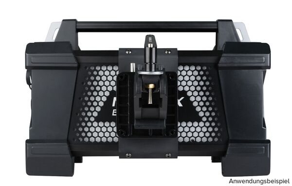 Nanlux AS-CP-QR-EV Stativklammer mit Schnellkupplung z. B. für Netzteil der Evoke-Scheinwerfer (eine Stativklammer AS-CP-QR-EV ist im Lieferumfang der Evoke- 