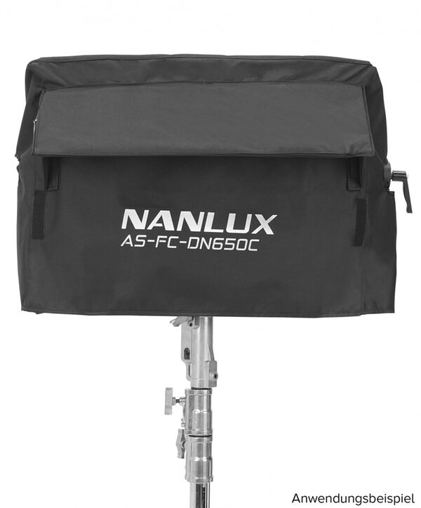 Nanlux AS-FC-DN650C Wetterschutzhülle Schutzklasse IPX5 (Schutz gegen Strahlwasser) inkl. Aufbewahrungstasche für Dyno 650C 
