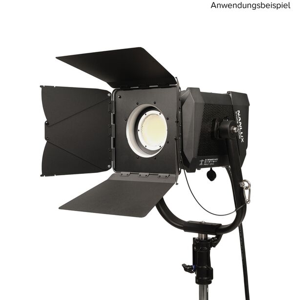 Nanlux BD-NLM Lichtklappenvorsatz mit vier Lichtklappen und NLM-Bajonettanschluss. Für Evoke 900C/1200/1200B/2400B. 