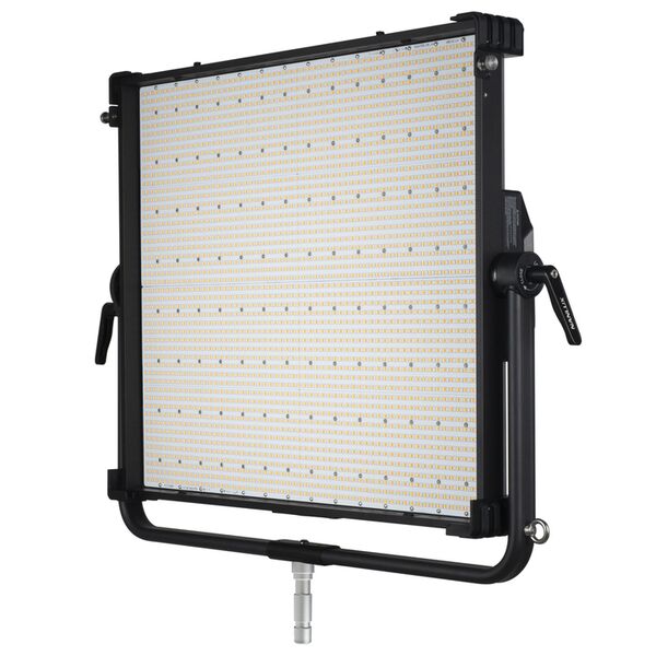 Nanlux Dyno 1200C 1KIT-FT mit Multifunktions-Flächenleuchte Dyno 1200C mit Flightcase 