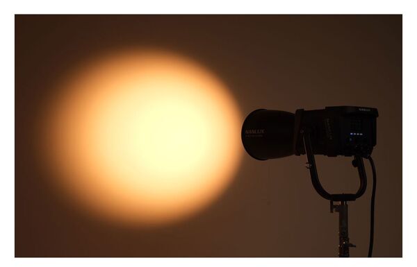 Nanlux RF-NLM-60-EV2400 Reflektor 60° mit NLM-Bajonettanschluss für Evoke 2400B 