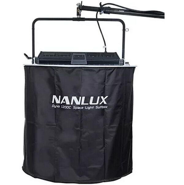 Nanlux SB-SL-DN650C Spacelight-Softbox ø 860 x 1000 mm mit 2 abnehmbaren Lichtschürzen und Aufbewahrungshülle für Dyno 650C 