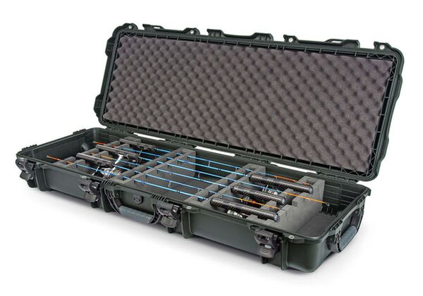 Nanuk Case 990 - Eisangelruten  olivgrün