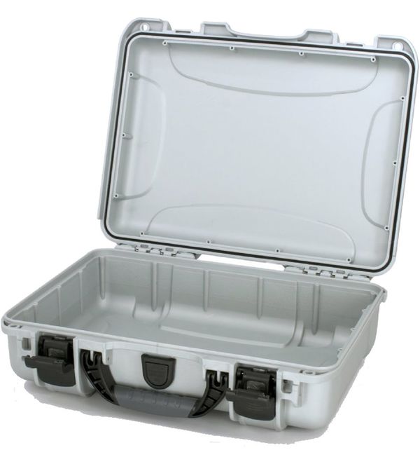 Nanuk Case 910 mit Schaumeinlage  silber