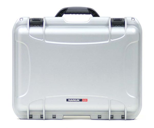 Nanuk Case 925 mit Schaumstoffeinlage  silber