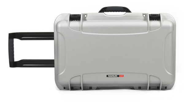 Nanuk Case 935 mit Schaumstoffeinlage  silber
