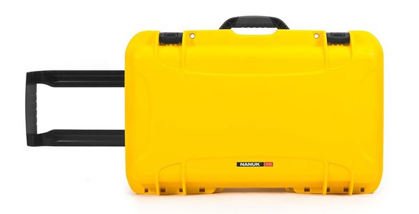 Nanuk Case 935 mit gepolsterter Trennwand  gelb