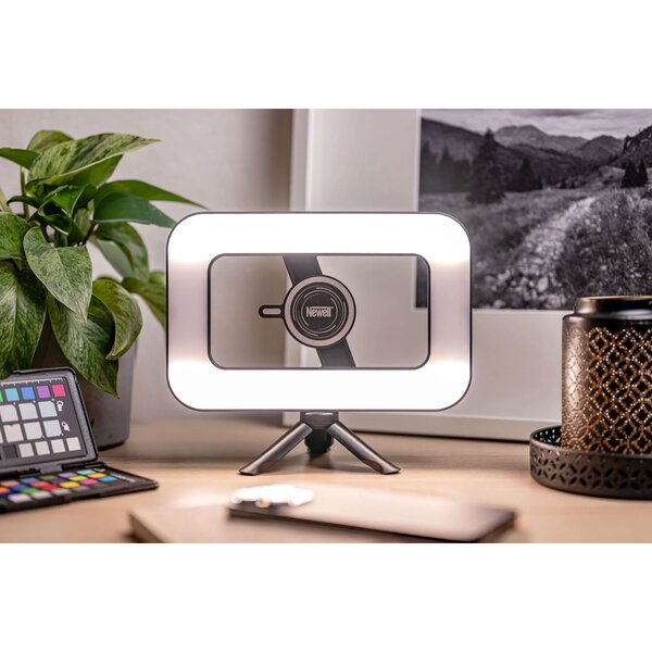 Newell Freya RGB LED Leuchte 