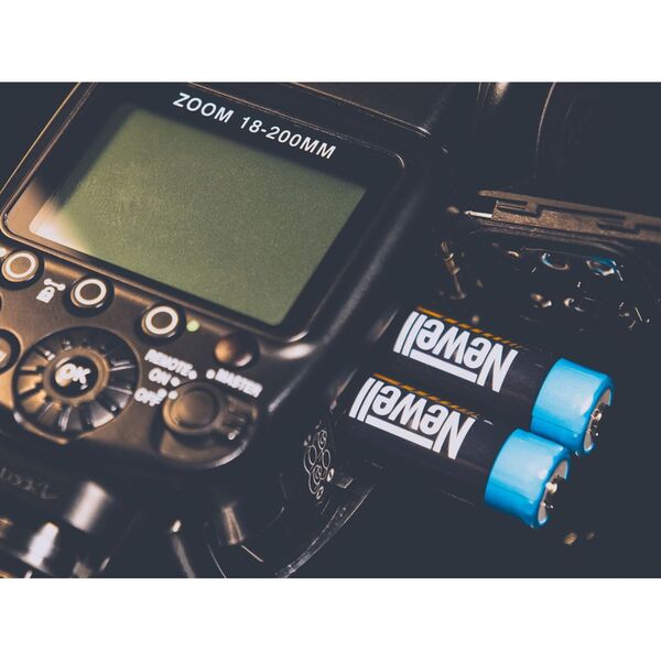 Newell Rechargeable NiMH AA 2500 x4 