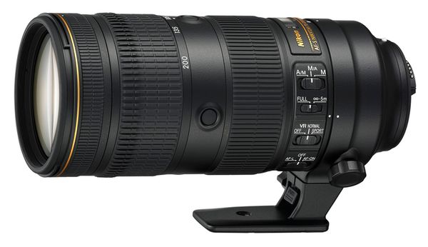 Nikon AF-S Nikkor E 70-200mm f/2,8 FL ED VR  Nikon FX