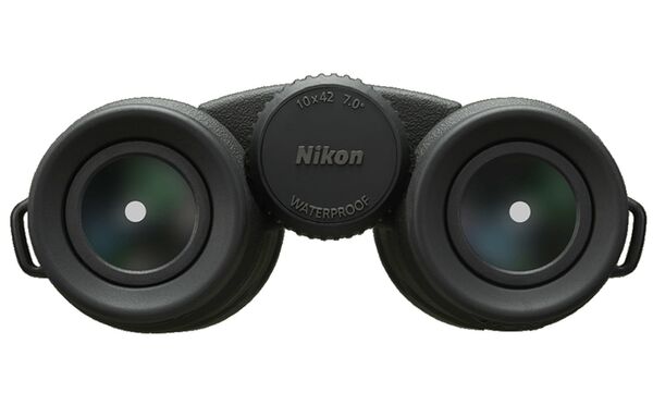 Nikon Fernglas Prostaff P3  10x42