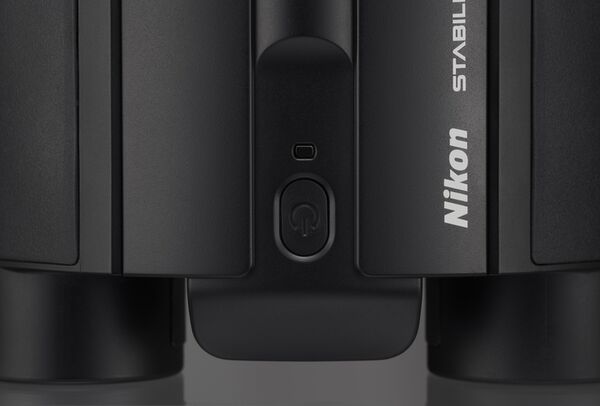 Nikon Fernglas Stabilized  12x25 S