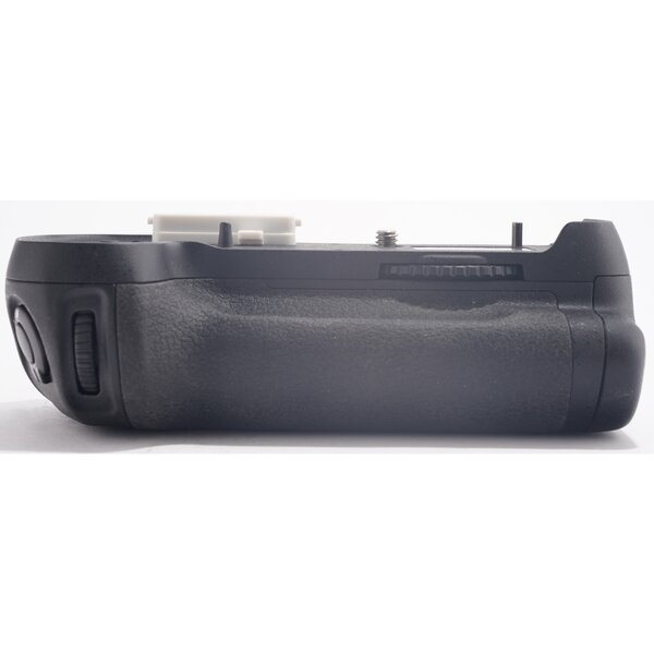 Nikon MB-D12 Multifunktions-Handgriff - Second Hand - 