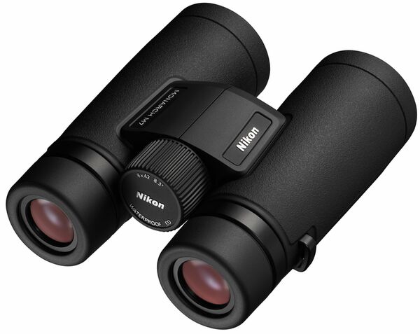 Nikon Monarch M7 8x42 
