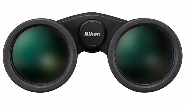 Nikon Monarch M7 8x42 