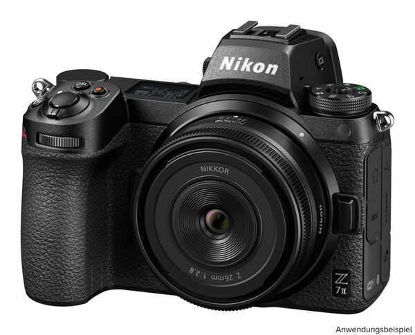 Nikon Nikkor Z 26mm f/2,8  Nikon Z