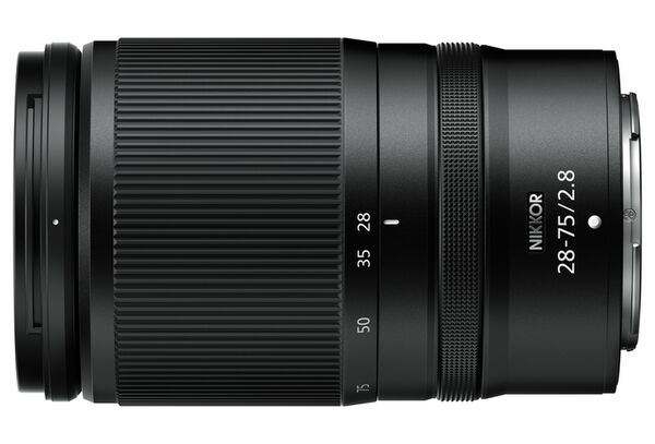 Nikon Nikkor Z 28-75mm f/2,8  Nikon Z