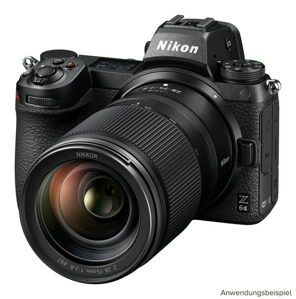 Nikon Nikkor Z 28-75mm f/2,8  Nikon Z