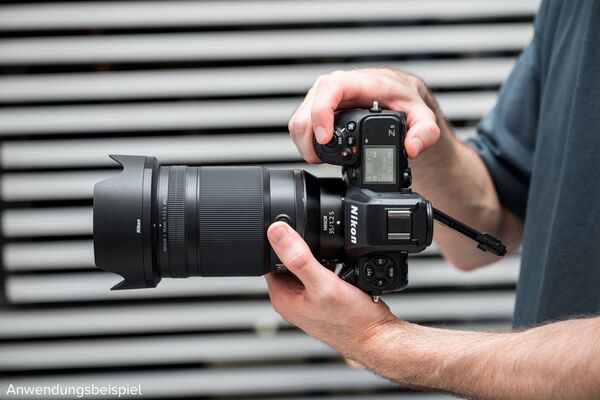 Nikon Nikkor Z 35mm f/1.2 S  Nikon Z