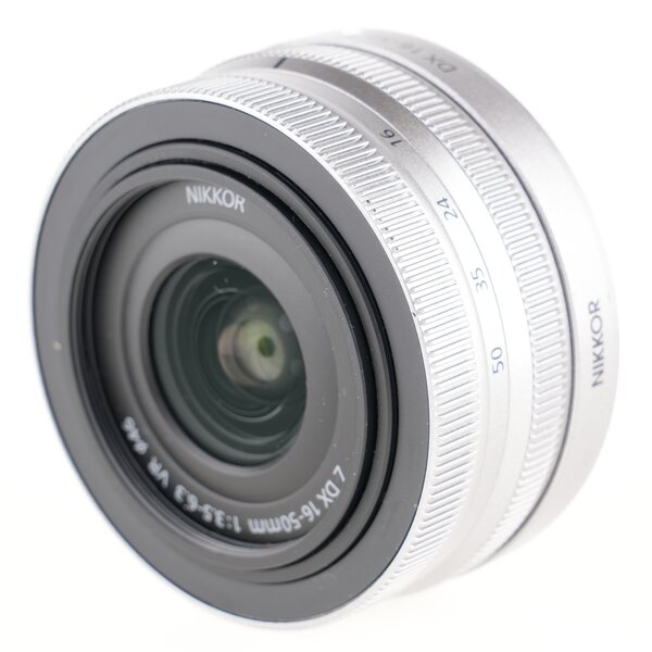 Nikon Nikkor Z  DX 16-50mm f/3,5-6,3 VR - silber - Second Hand -  Nikon Z (DX)
