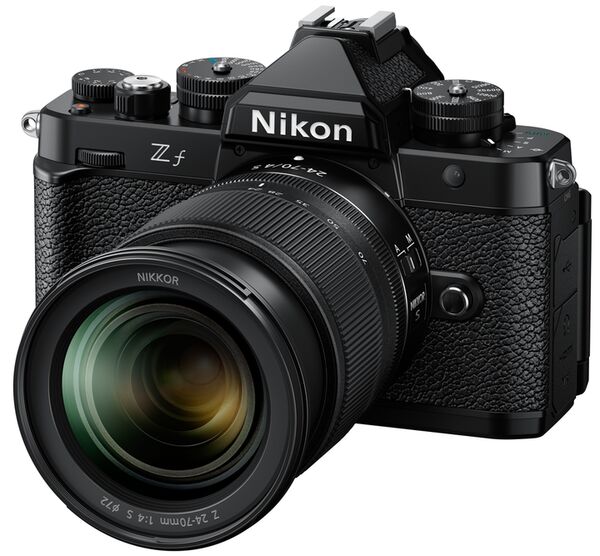 Nikon Z f + Nikkor Z 24-70mm f/4,0 S - Retourenware Verpackung beschädigt - 