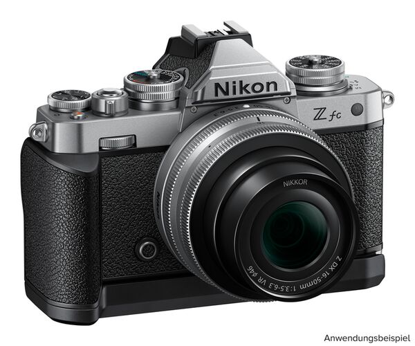 Nikon Z fc + Nikkor Z DX 16-50mm f/3,5-6,3 VR + Nikkor Z DX 50-250mm f/4,5-6,3 VR Doppelzoomkit 