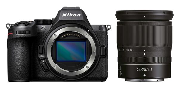 Nikon Z5 II + 24-70mm f/4,0 S 