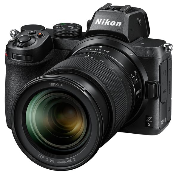 Nikon Z5 + Nikkor Z 24-70mm f/4,0 S 
