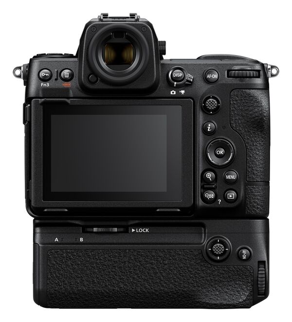 Nikon Z8 + Batteriegriff MB-N12 