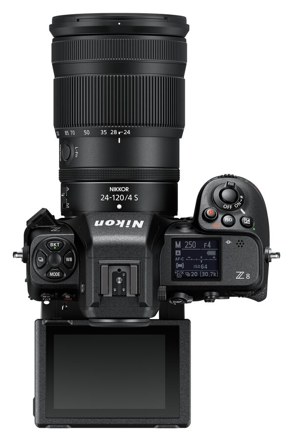 Nikon Z8 + Nikkor Z 24-120mm f/4 S 