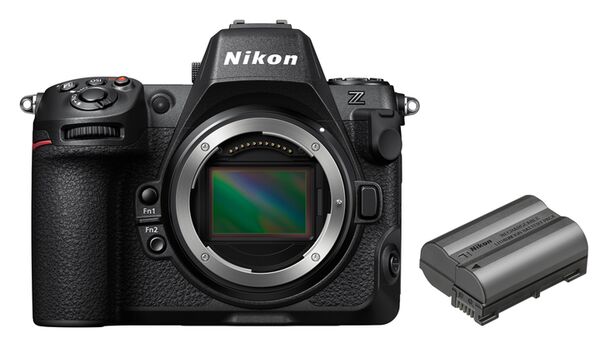 Nikon Z8 + Nikon Akku EN-EL 15c 