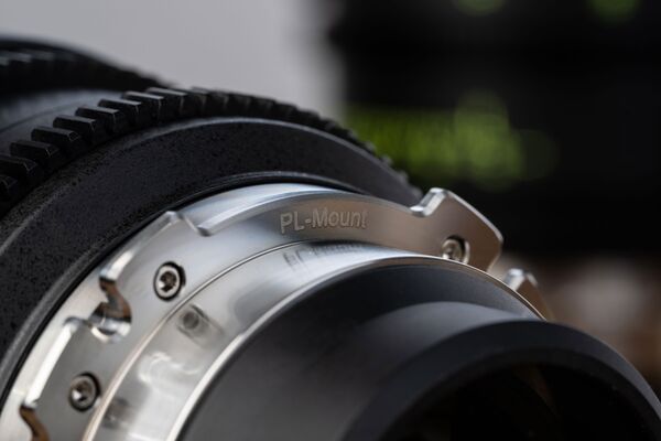 NiSi ATHENA PRIME 14mm T2.4 Cinema Lenses  PL-Mount