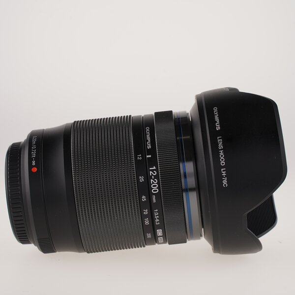 Olympus M.Zuiko ED 12-200mm f/3,5-6,3 - Second Hand -  MFT-Mount