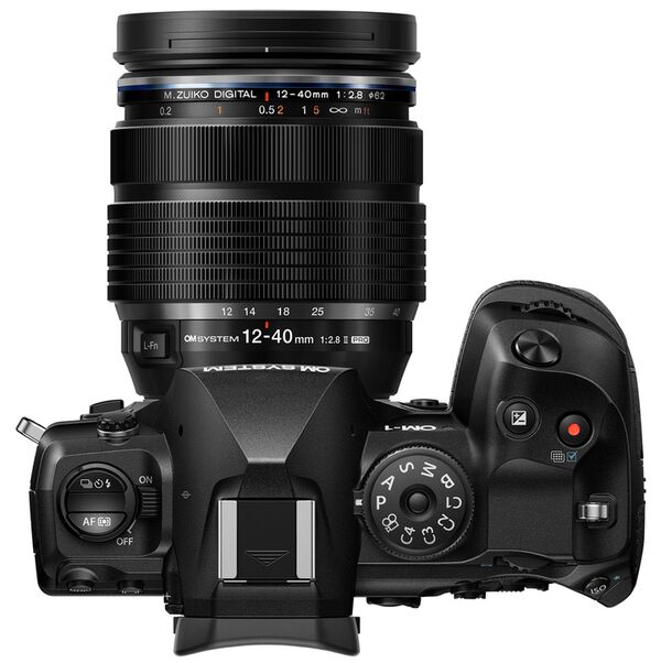 OM SYSTEM OM-1 II + M.Zuiko 12-40mm f/2,8 PRO II - Retourenware - 