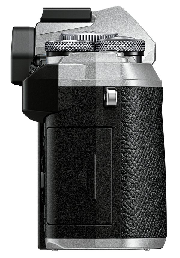 OM SYSTEM OM-5 + M.Zuiko AF 12-45mm f/4 Pro ED - Retourenware -  silber