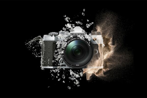 OM SYSTEM OM-5 + M.Zuiko AF 12-45mm f/4 Pro ED  silber