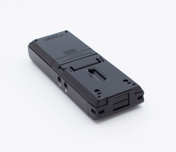 OM SYSTEM WS-883 Stereo- Rekorder  8 GB Black