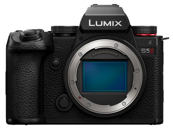 Panasonic Lumix DC-S5II + Lumix S 20-60mm f/3.5-5.6 + Lumix S 50mm f/1,8 