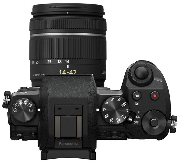 Panasonic Lumix DMC-G70 + AF 14-42mm OIS G-Vario  schwarz