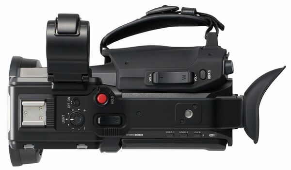 Panasonic HC-X2000 