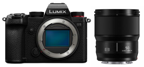 Panasonic Lumix DC-S5 + Lumix S 50mm f/1,8 