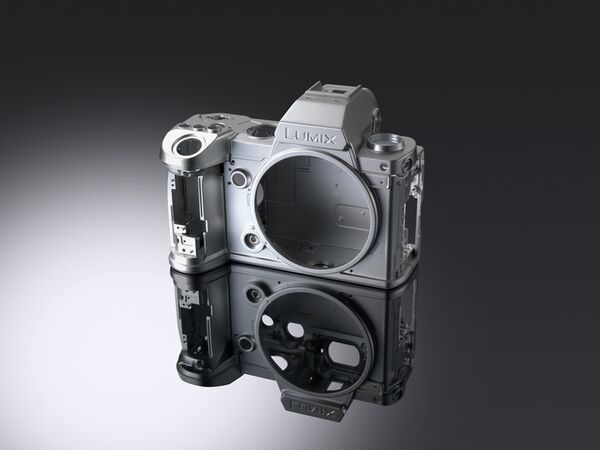 Panasonic Lumix DC-S5 + Lumix S 50mm f/1,8 