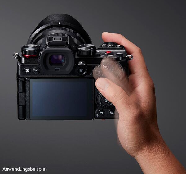 Panasonic Lumix DC-S5 + Lumix S 50mm f/1,8 