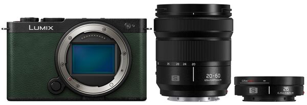 Panasonic Lumix DC-S9 + S 20-60mm f/3.5-5.6 + S 26mm f/8.0  Olive 