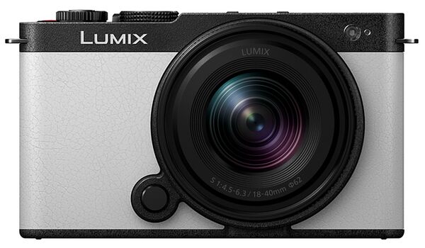 Panasonic Lumix DC-S9 + S 18-40mm f/4.5-6.3  smokey white